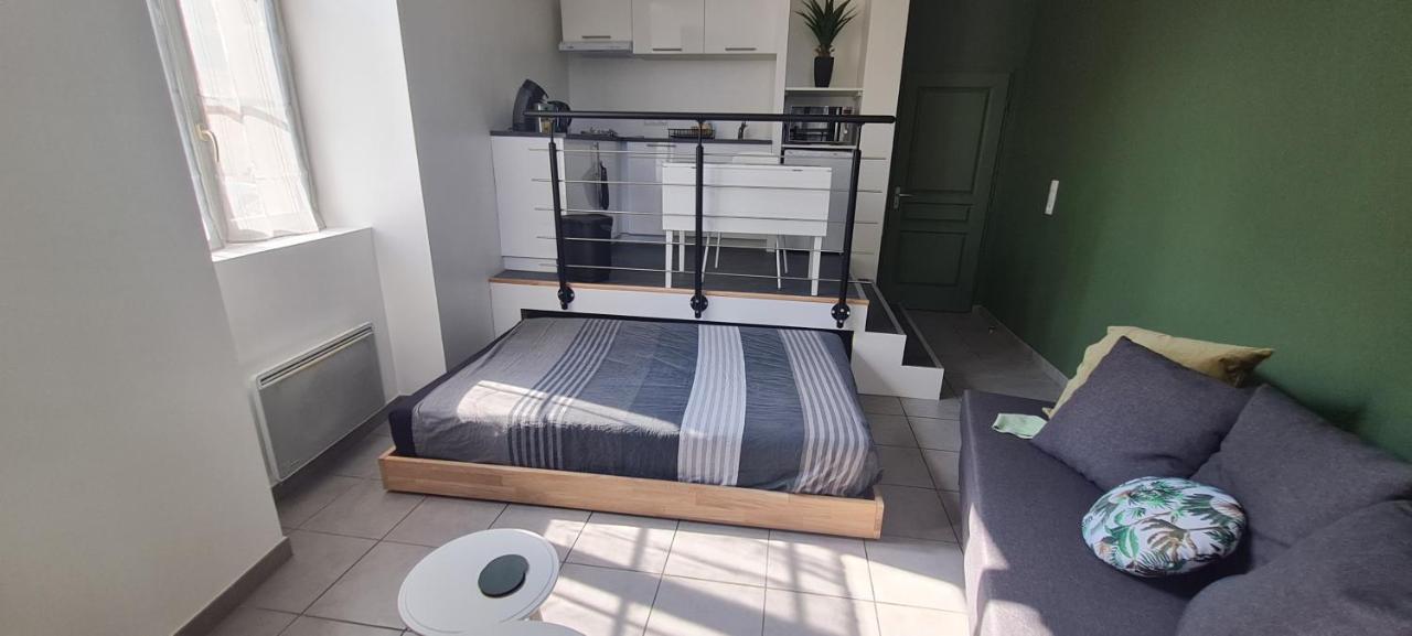 Appartement Studio Dole Grevy Deux Etoiles Exterior photo
